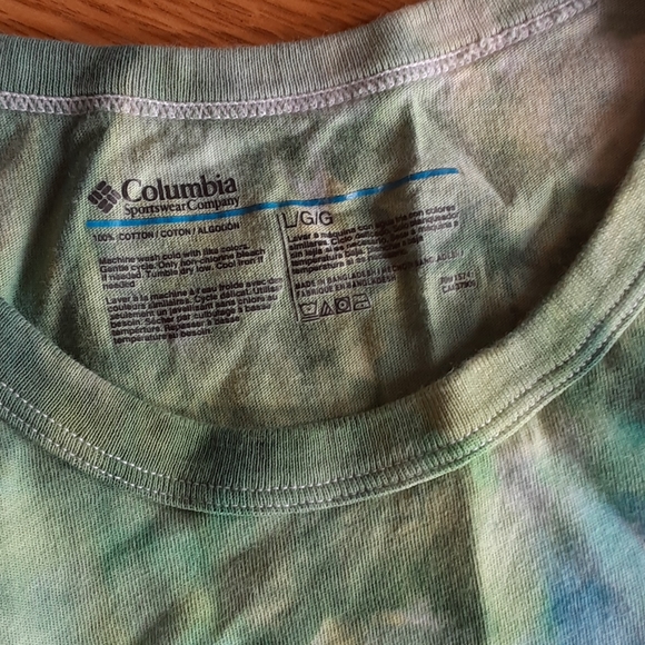 Tiedye Columbie shirt Large - Picture 3 of 3